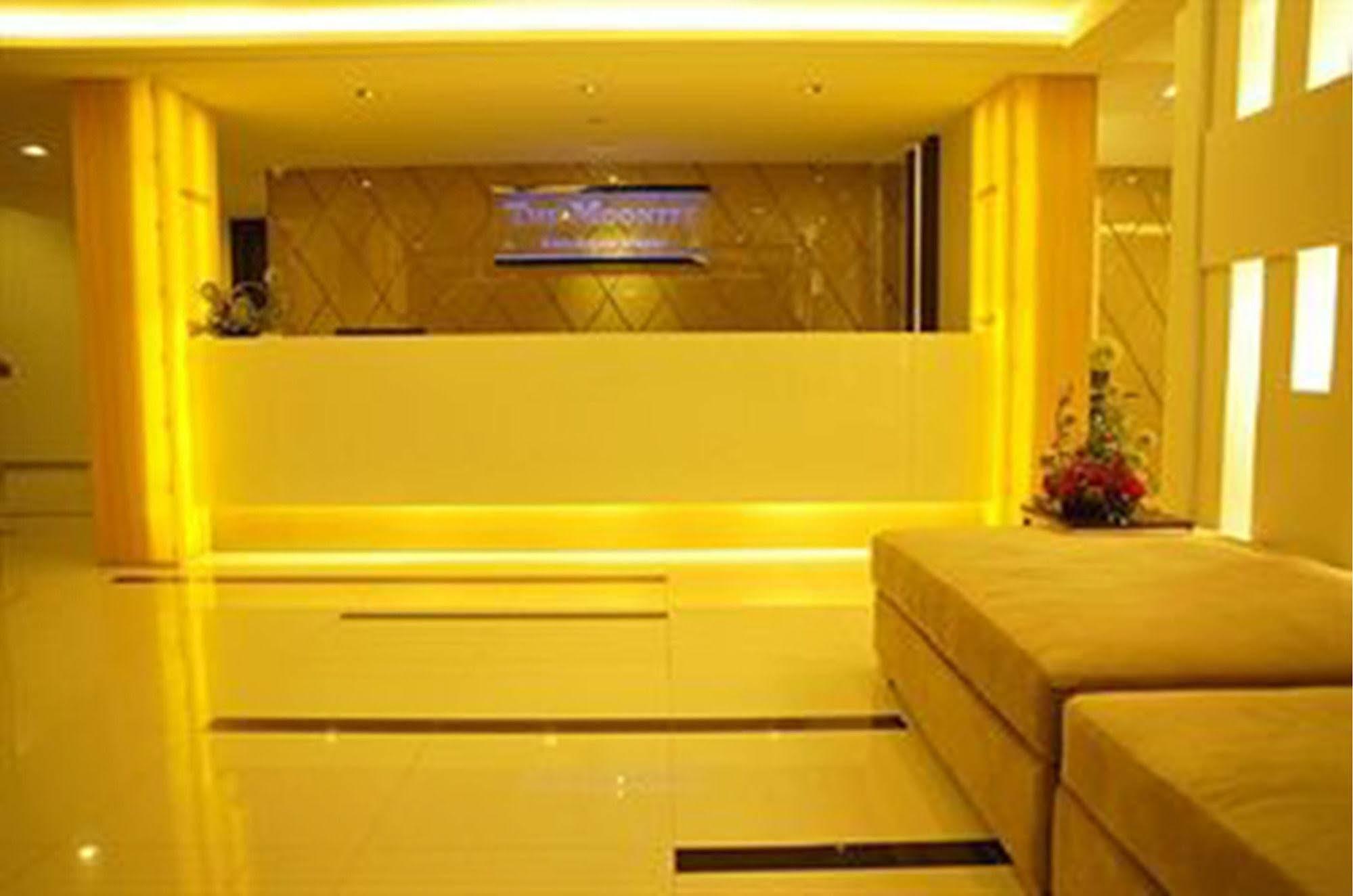 The Moonite Boutique Hotel Bangkok Ngoại thất bức ảnh