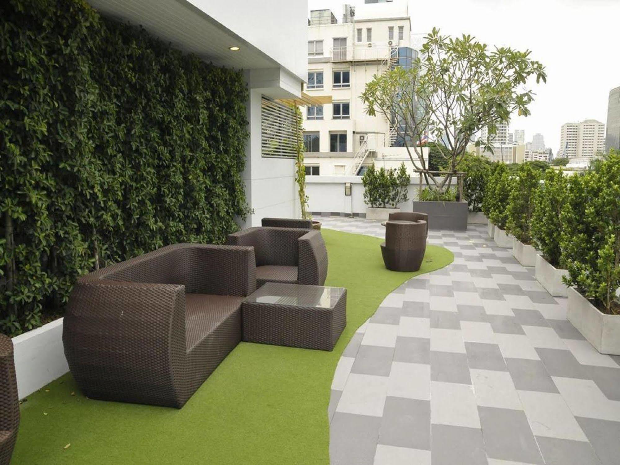 The Moonite Boutique Hotel Bangkok Ngoại thất bức ảnh